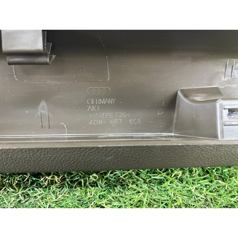 Обшивка багажника (салон) AUDI A7 4G 2013 3.0 CGXB 4G8867608DL2