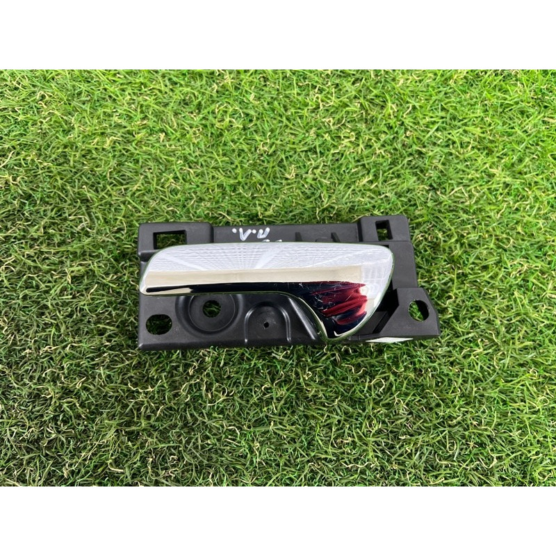 Ручка двери внутренняя (салон) Jeep Grand Cherokee WK2 2017 3.6 68079303AB