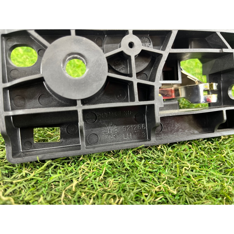 Ручка двери внутренняя (салон) Jeep Grand Cherokee WK2 2017 3.6 68079303AB