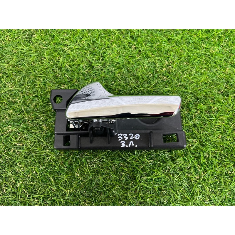 Ручка двери внутренняя (салон) Jeep Grand Cherokee WK2 2017 3.6 68079303AB