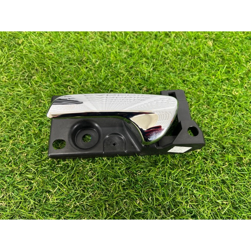 Ручка двери внутренняя (салон) Jeep Grand Cherokee WK2 2017 3.6 68079303AB