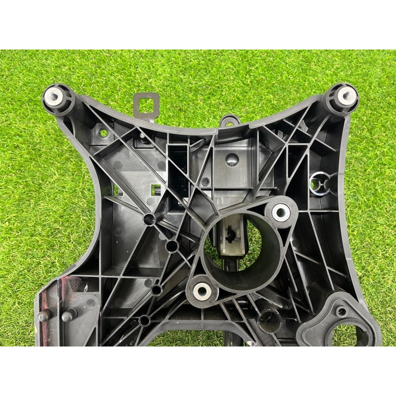 Педаль гальма з кронштейном (гальмівна система) Volkswagen Touareg NF 2011 3.6 7P0723142K