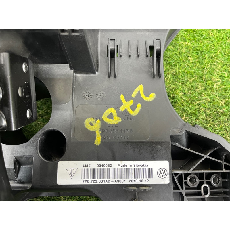 Педаль гальма з кронштейном (гальмівна система) Volkswagen Touareg NF 2011 3.6 7P0723142K