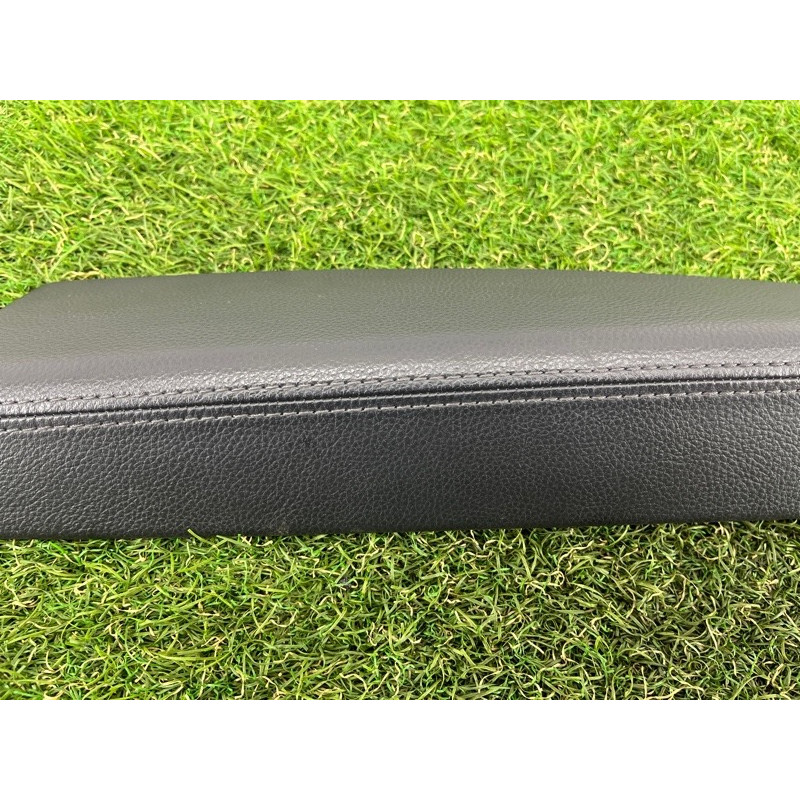 Обшивка ручки подлокотника (салон) PORSCHE CAYENNE 958 2013 3.6 9585551740021U