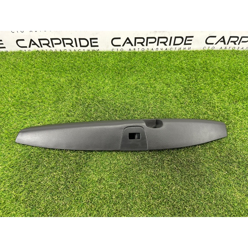 Обшивка ручки подлокотника (салон) AUDI Q7 4L 2014 3.0 TFSi CTWB 4L186717424A