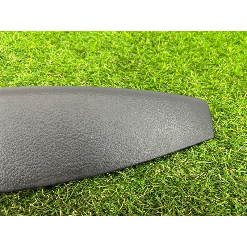 Обшивка ручки подлокотника (салон) AUDI Q7 4L 2014 3.0 TFSi CTWB 4L186717424A