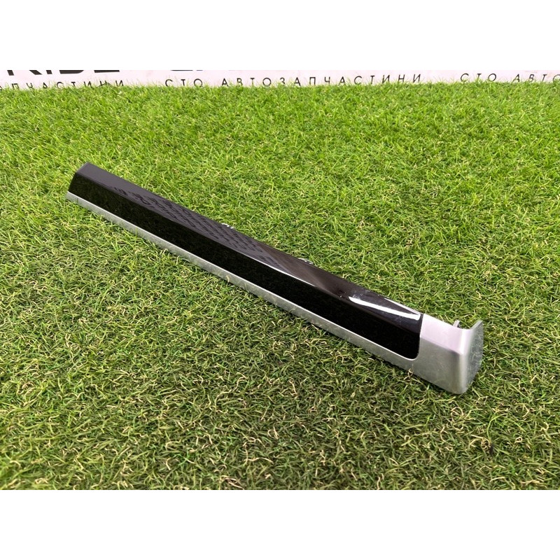 Декоративная накладка карты двери (салон) PORSCHE CAYENNE 958 2012 4.8 958555409006BB