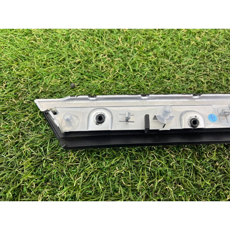 Декоративная накладка карты двери (салон) PORSCHE CAYENNE 958 2012 4.8 958555409006BB