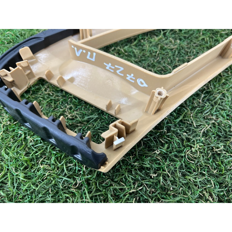 Накладка ручки внутренней (салон) PORSCHE CAYENNE 958 2012 4.8 958555247016W0