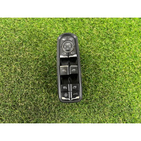 Блок кнопок стеклоподъемников