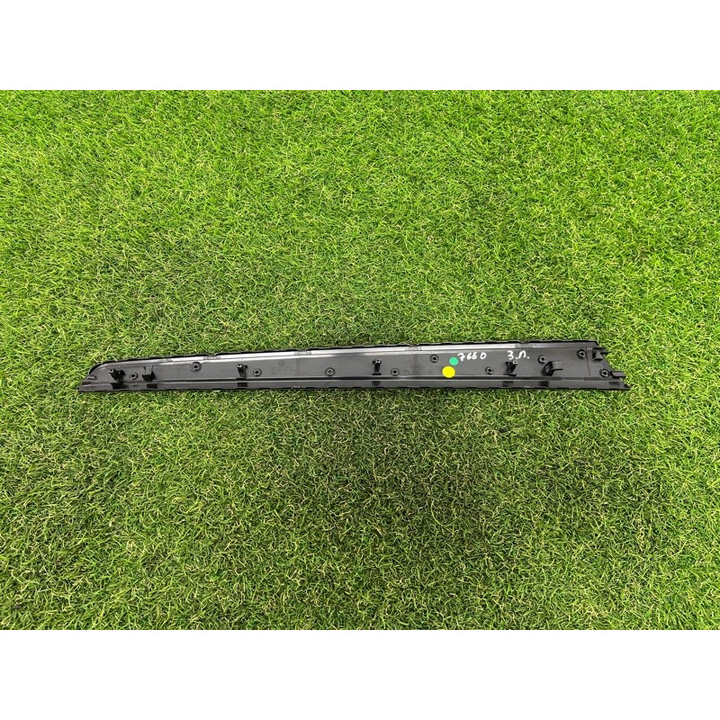 Декоративная накладка карты двери (салон) Volkswagen Passat B7 2016 1.8 561867419DLEX