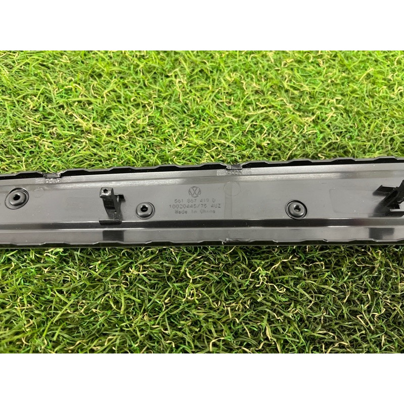 Декоративная накладка карты двери (салон) Volkswagen Passat B7 2016 1.8 561867419DLEX