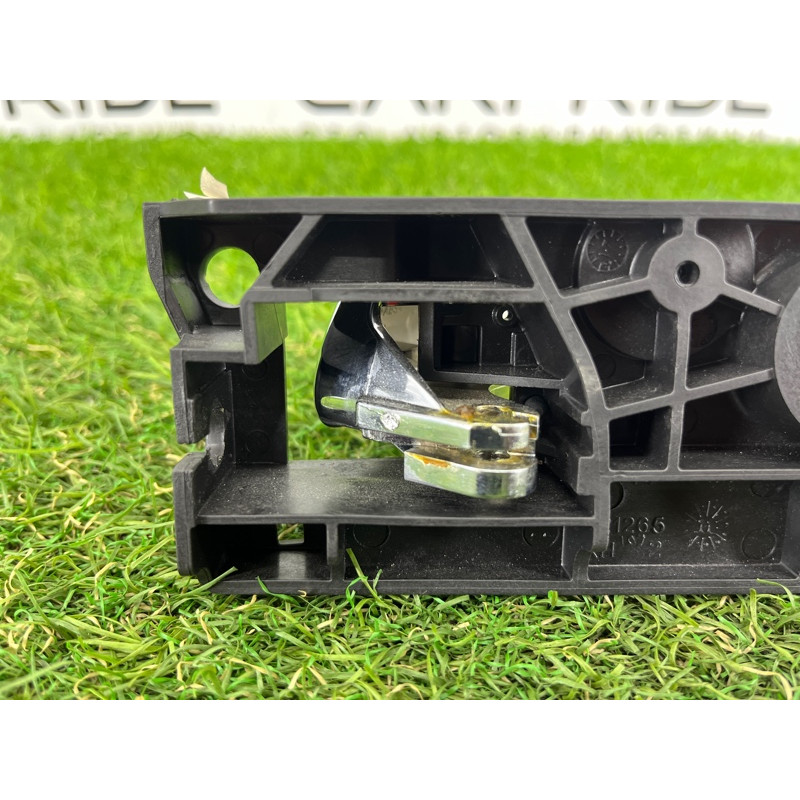 Ручка двери внутренняя (салон) Jeep Grand Cherokee WK2 2017 3.6 68079302AB