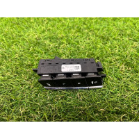 Кнопка пам'яті сидіння