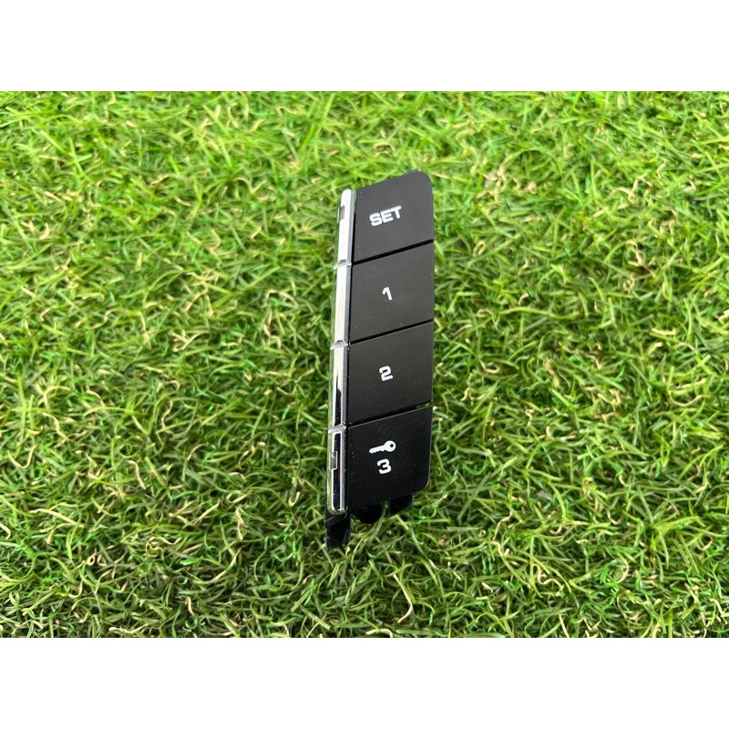 Кнопка памяти сидения (электрика / кнопки) PORSCHE CAYENNE 958 2013 3.6 95861310305