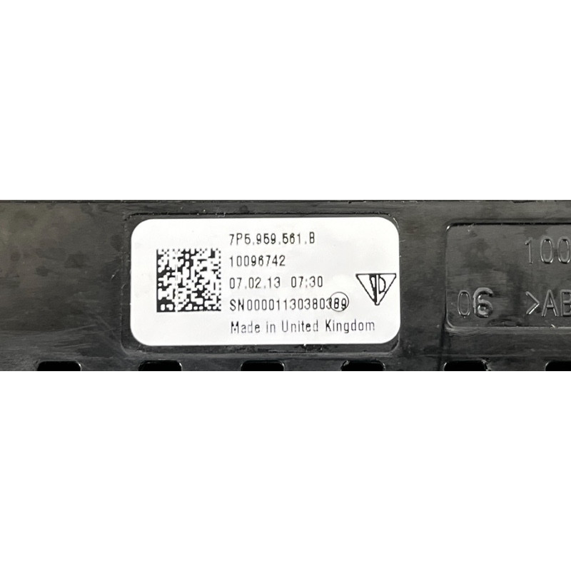 Кнопка памяти сидения (электрика / кнопки) PORSCHE CAYENNE 958 2013 3.6 95861310305