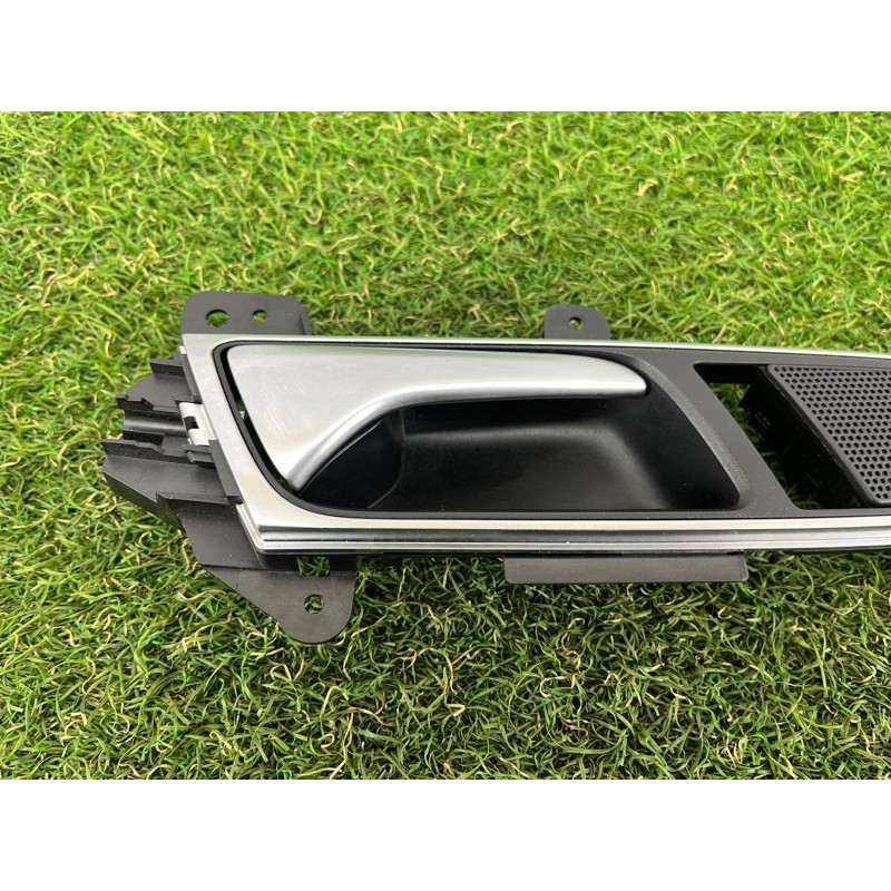 Ручка двери внутренняя (салон) Volkswagen Passat B7 2016 1.8 561839020GUBN