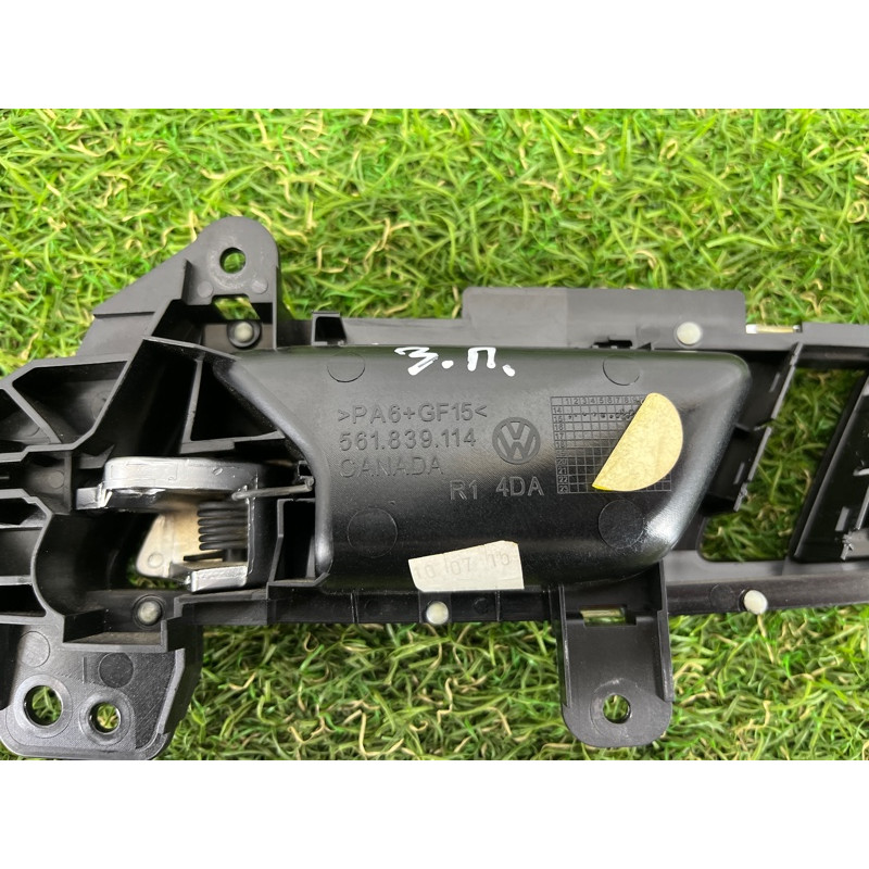 Ручка двери внутренняя (салон) Volkswagen Passat B7 2016 1.8 561839020GUBN