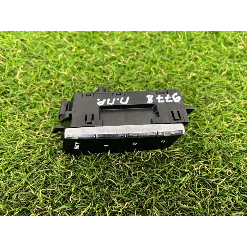 Кнопка памяти сидения (электрика / кнопки) PORSCHE CAYENNE 958 2013 3.6 95861310405