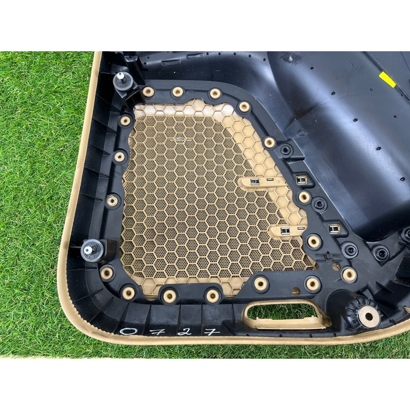 Дверная карта (салон) PORSCHE CAYENNE 958 2012 4.8 95855530130DM5