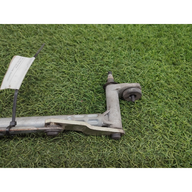 Трапеция дворников (кузов и элементы) Volkswagen Golf 1K 2.5 1K1955023G