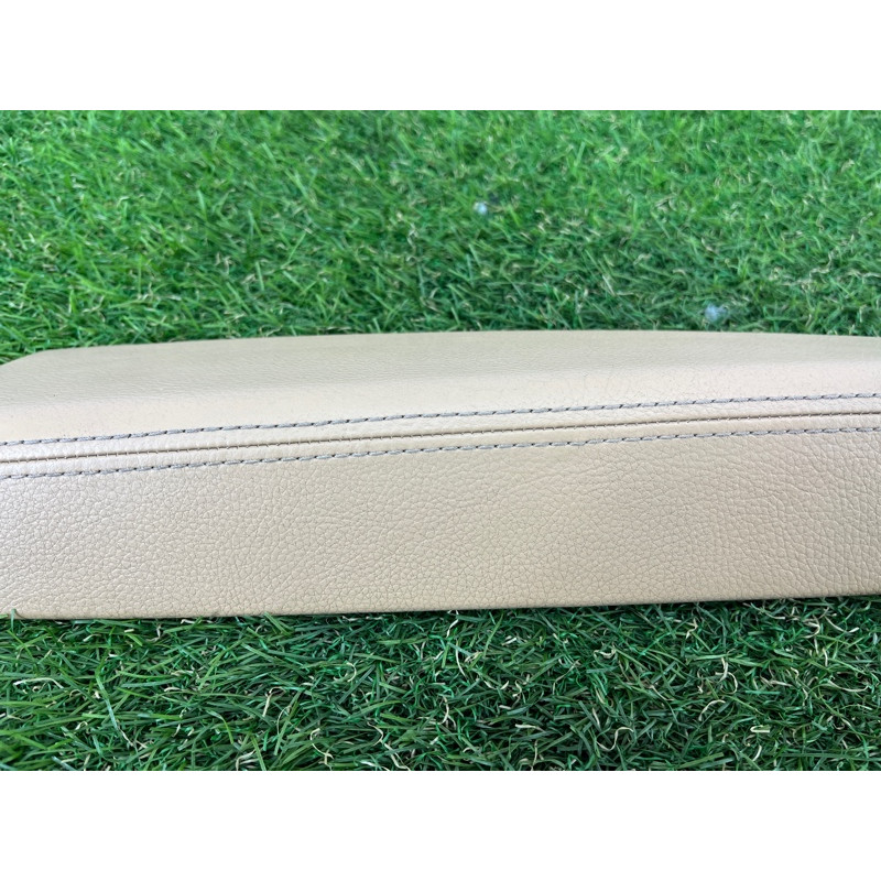 Обшивка ручки подлокотника (салон) PORSCHE CAYENNE 958 2012 4.8 9585551740032X