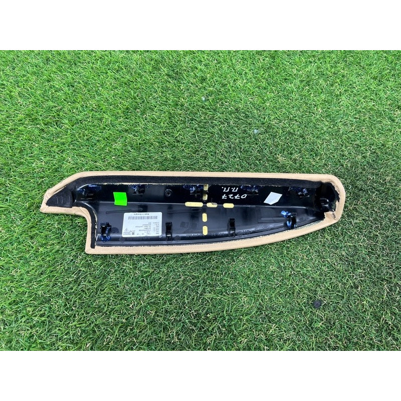 Обшивка ручки подлокотника (салон) PORSCHE CAYENNE 958 2012 4.8 9585551740032X