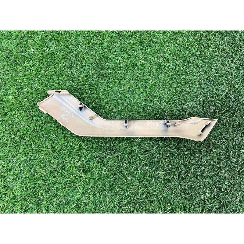 Накладка ручки внутренней (салон) PORSCHE CAYENNE 958 2012 4.8 958555437006W0