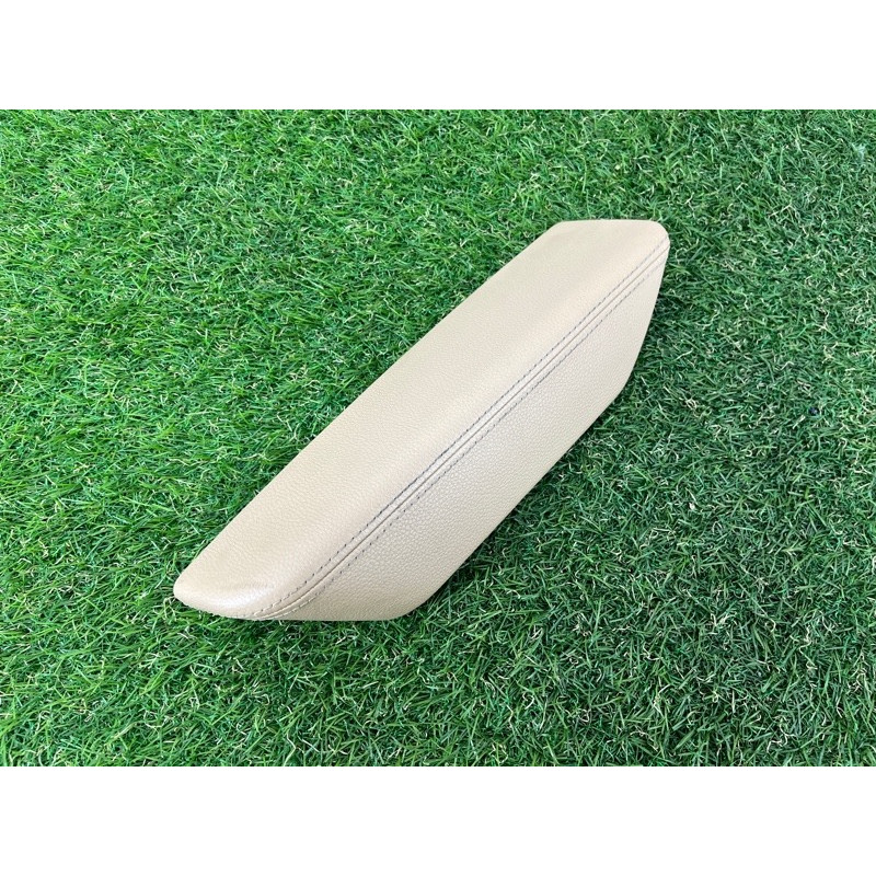 Обшивка ручки подлокотника (салон) PORSCHE CAYENNE 958 2012 4.8 9585553730032X