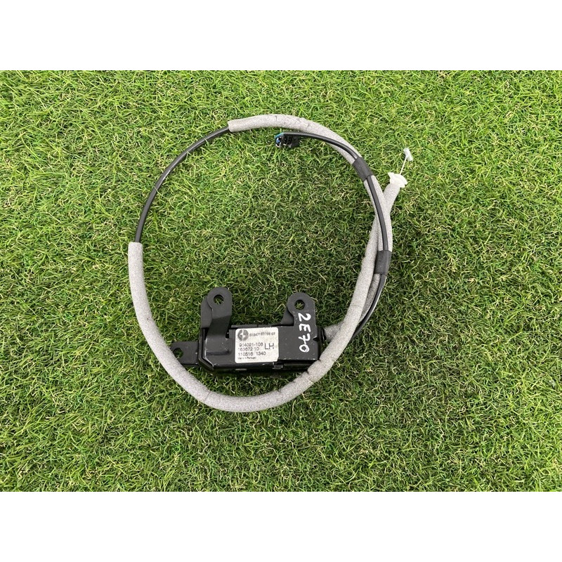 Замок багажника (кузов и элементы) BMW X5 E70 2012 3.0 N55 51247183196