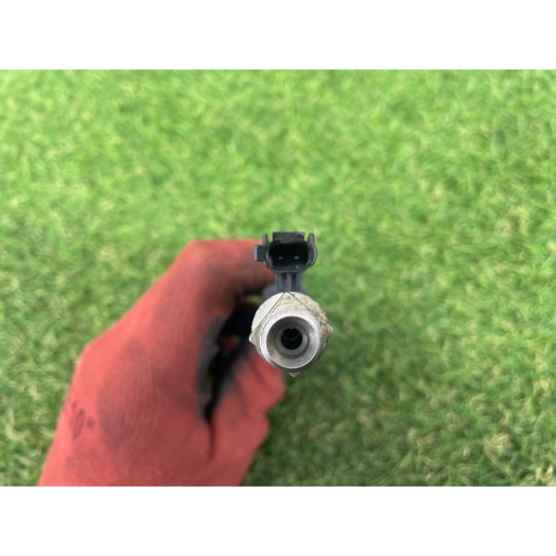 Форсунка топливная (топливная система) BMW X5 E70 2012 3.0 N55 13647597870