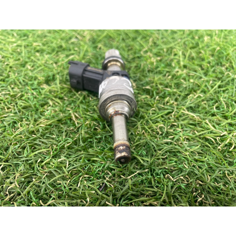 Форсунка топливная (топливная система) PORSCHE CAYENNE 958 2012 4.8 94811012822