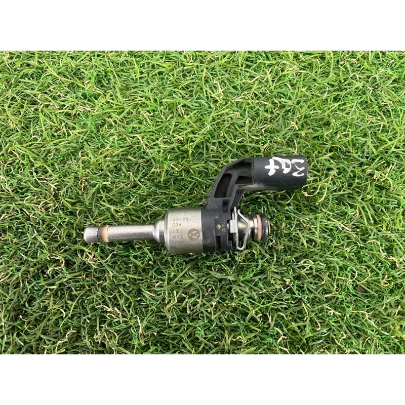 Форсунка паливна (паливна система) AUDI Q7 4L 2007 3.6 03H906036