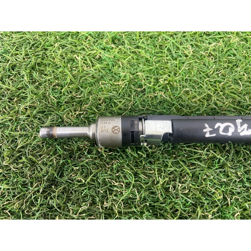 Форсунка паливна (паливна система) AUDI Q7 4L 2007 3.6 03H906036A