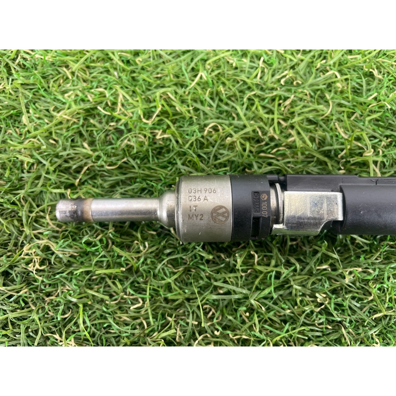 Форсунка паливна (паливна система) AUDI Q7 4L 2007 3.6 03H906036A