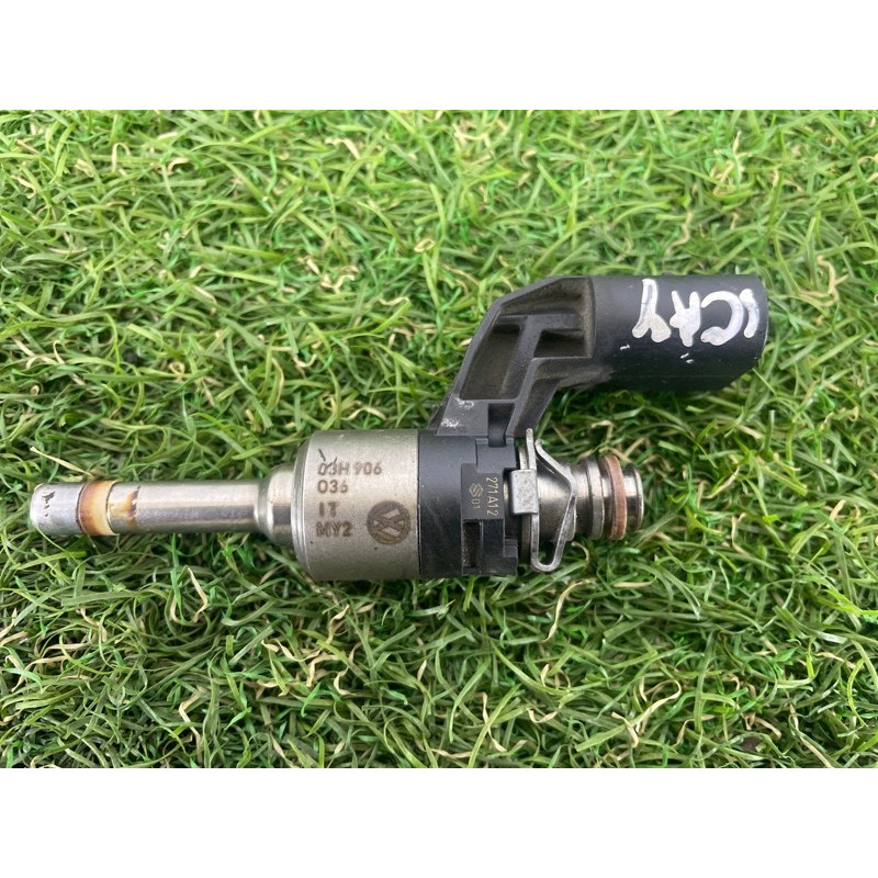 Форсунка топливная (топливная система) PORSCHE CAYENNE 958 2013 3.6 95560523201