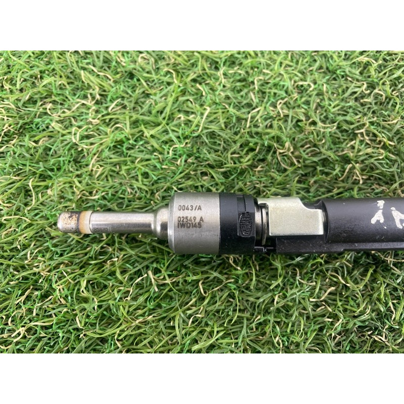 Форсунка топливная (топливная система) PORSCHE CAYENNE 958 2013 3.6 95560523301