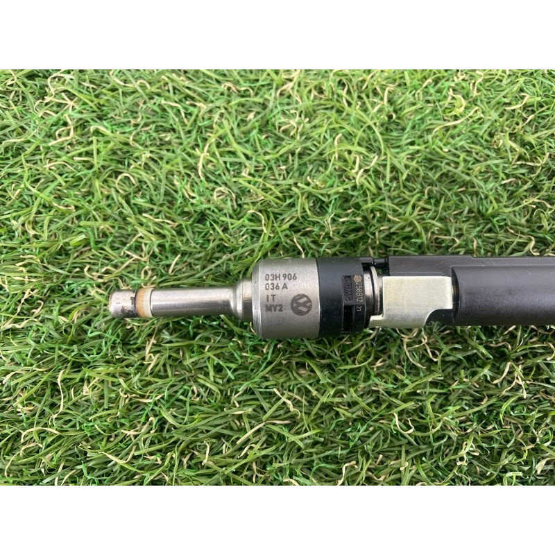 Форсунка топливная (топливная система) PORSCHE CAYENNE 958 2013 3.6 95560523301