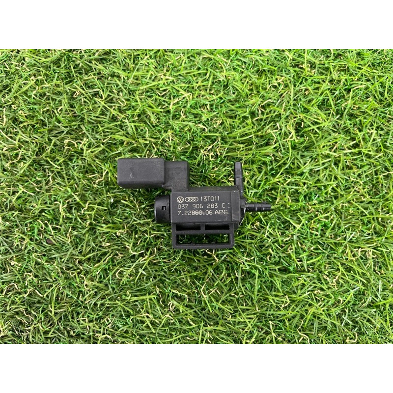 Клапан электромагнитный (электрика) PORSCHE CAYENNE 958 2013 3.6 037906283C