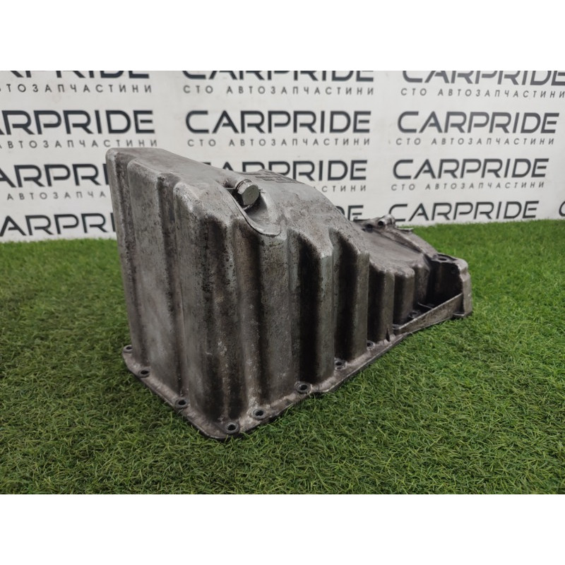 Поддон двигателя (двигатель и элементы) Volkswagen Amarok 2H 2012 2.0 03L103603M