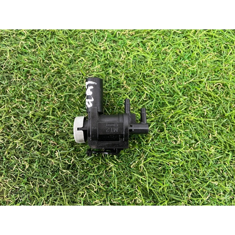 Вакуумный клапан (двигатель и элементы) PORSCHE CAYENNE 958 2012 4.8 1K0906283A