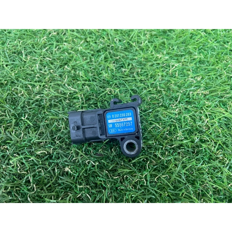 Датчик давления во впускном коллекторе (электрика двигателя) CHEVROLET Cruze J300 2011 1.4 55567257