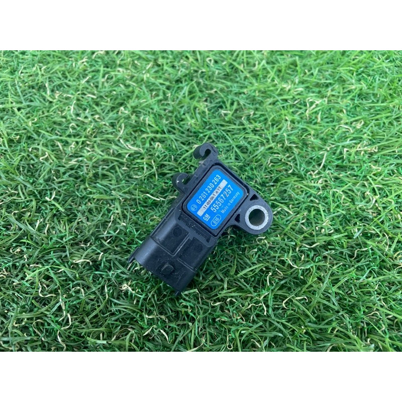 Датчик давления во впускном коллекторе (электрика двигателя) CHEVROLET Cruze J300 2011 1.4 55567257