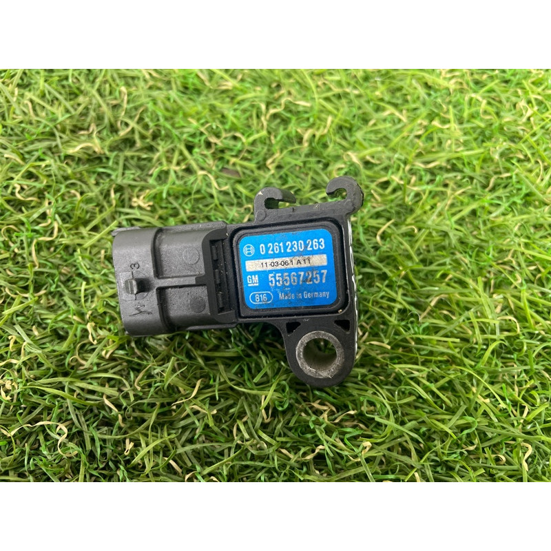 Датчик давления во впускном коллекторе (электрика двигателя) CHEVROLET Cruze J300 2011 1.4 55567257