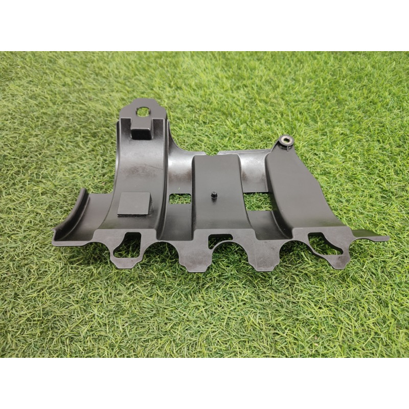 Маслоотражатель (двигатель и элементы) Volkswagen Amarok 2H 2012 2.0 03L103623A