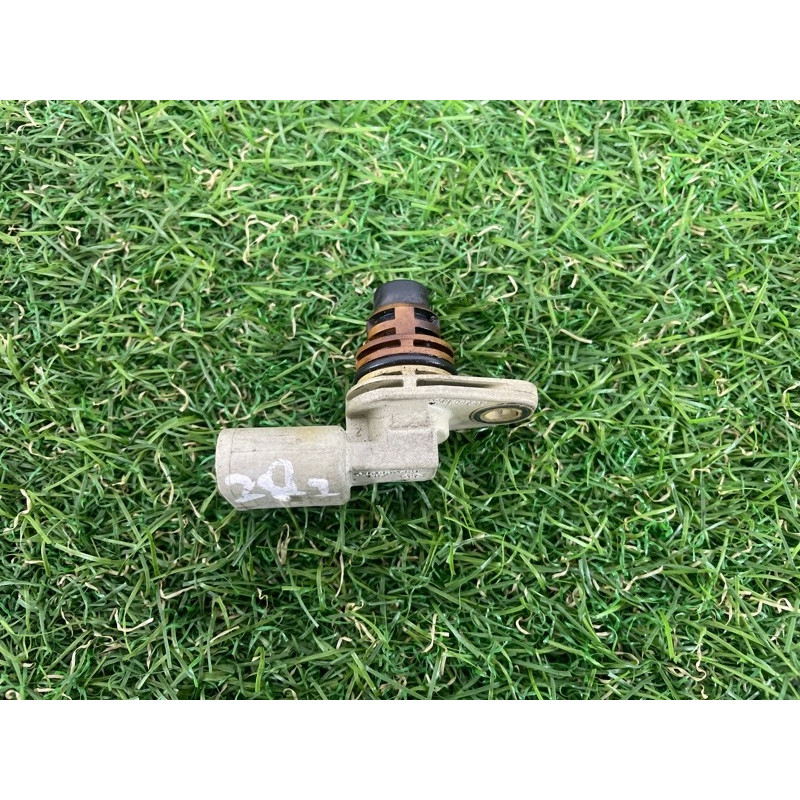 Датчик положения распредвала (электрика двигателя) AUDI Q7 4L 2007 3.6 030907601E