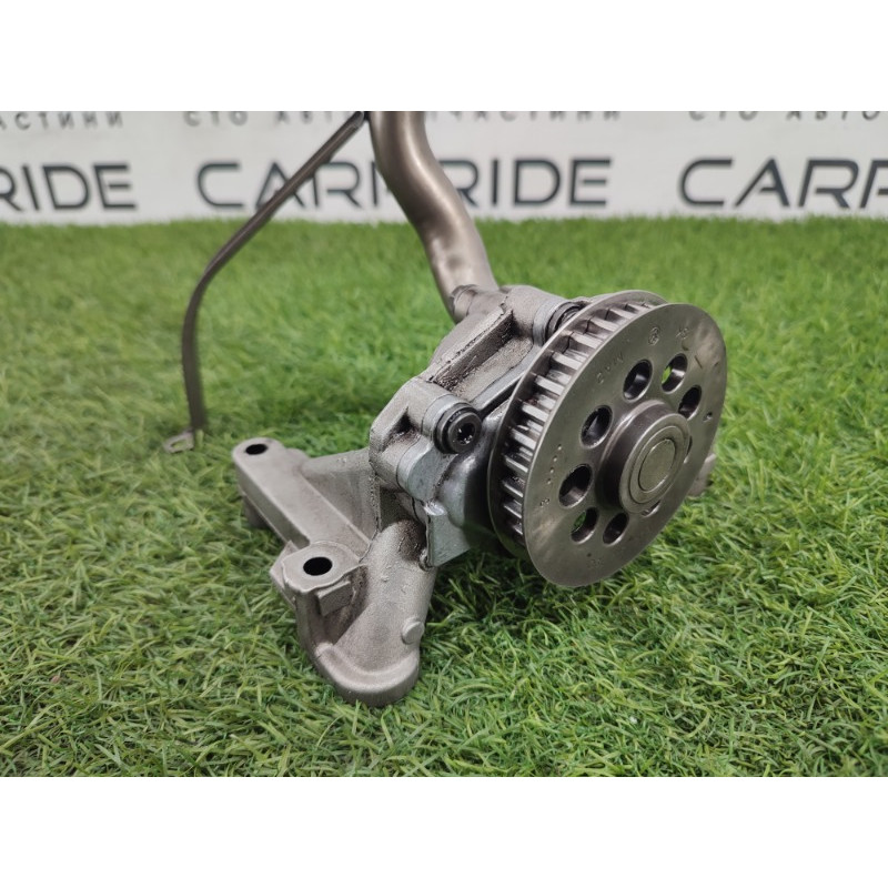 Маслонасос (двигатель и элементы) Volkswagen Amarok 2H 2012 2.0 03L115105B