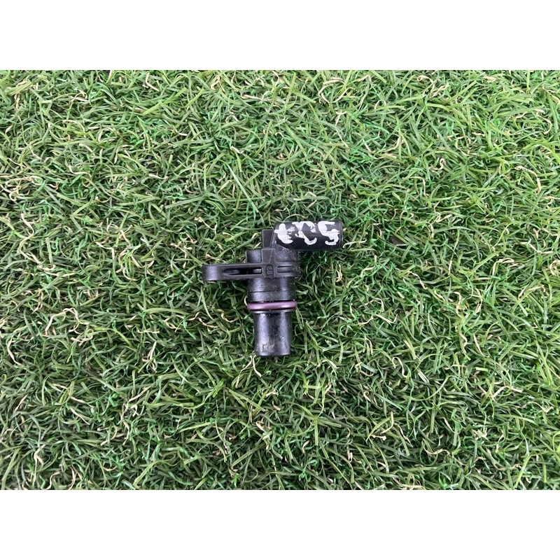 Датчик положения распредвала (электрика двигателя) AUDI Q7 4M 2017 3.0 TFSi CREC 04C907601