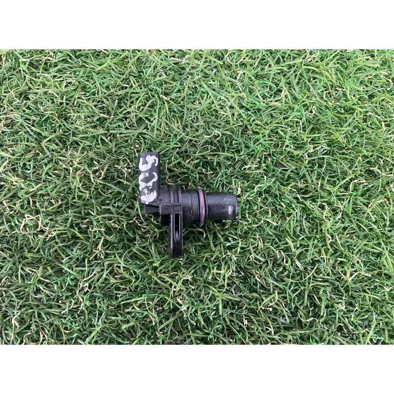 Датчик положения распредвала (электрика двигателя) AUDI Q7 4M 2017 3.0 TFSi CREC 04C907601