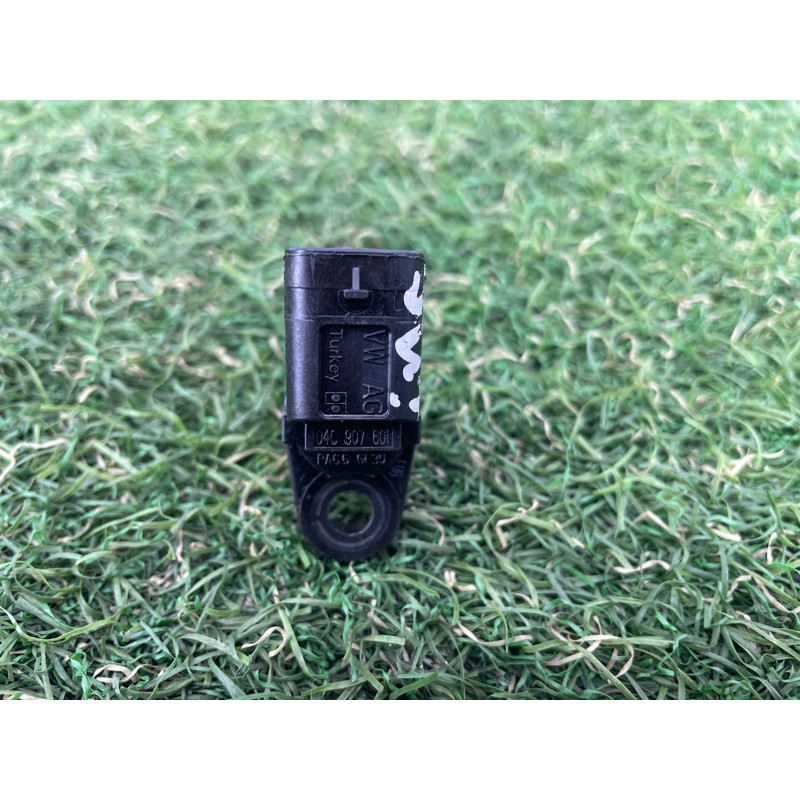 Датчик положения распредвала (электрика двигателя) AUDI Q7 4M 2017 3.0 TFSi CREC 04C907601